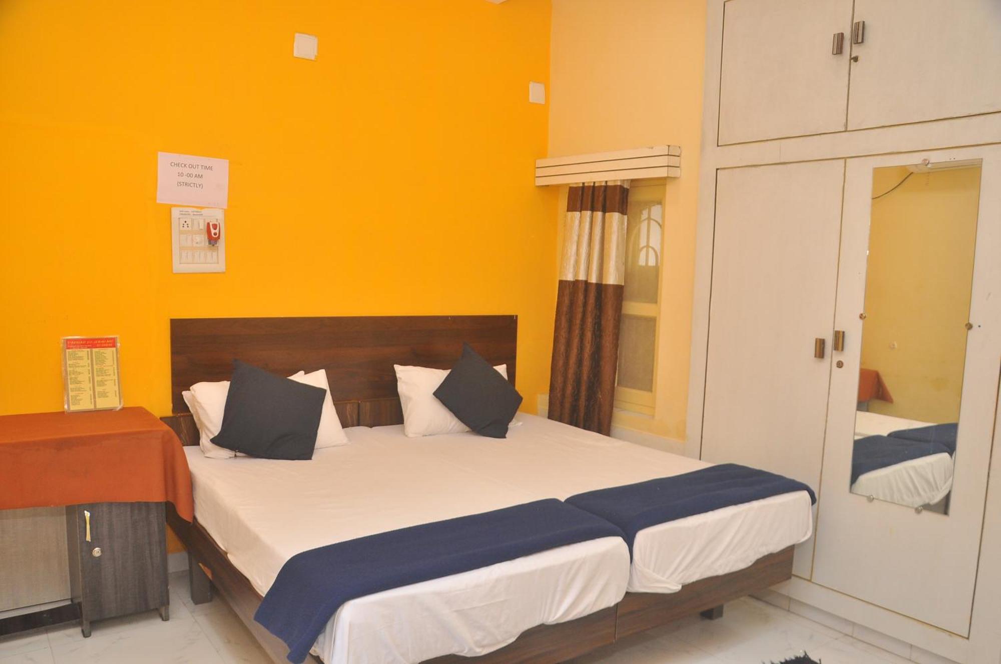 Chitrakut Bungalows Dwārka Buitenkant foto